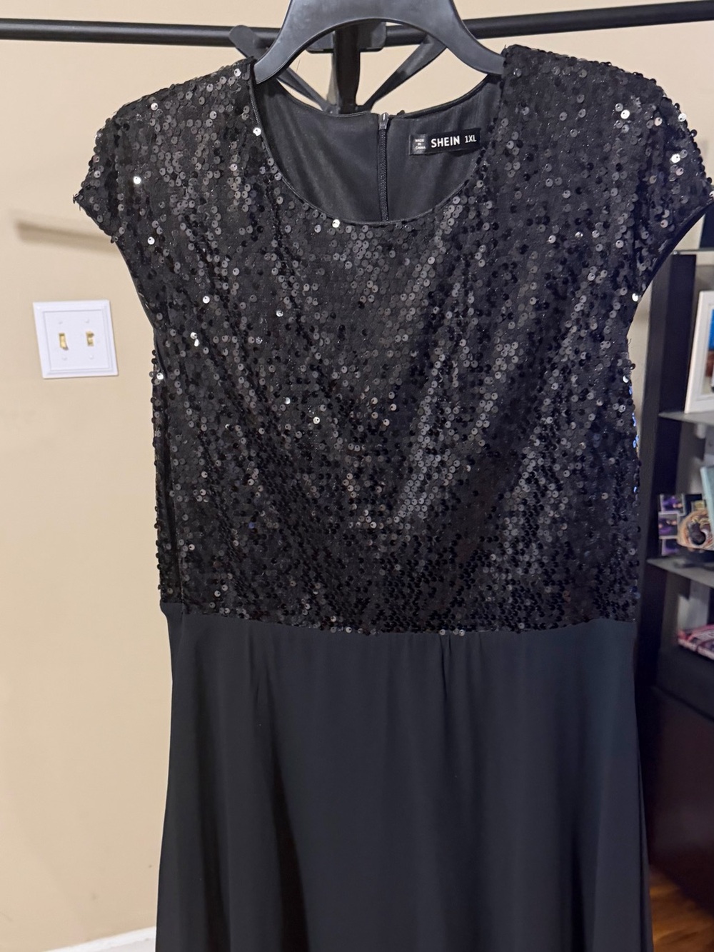 SHEIN Black Sequin Cap-Sleeve Prom Dress